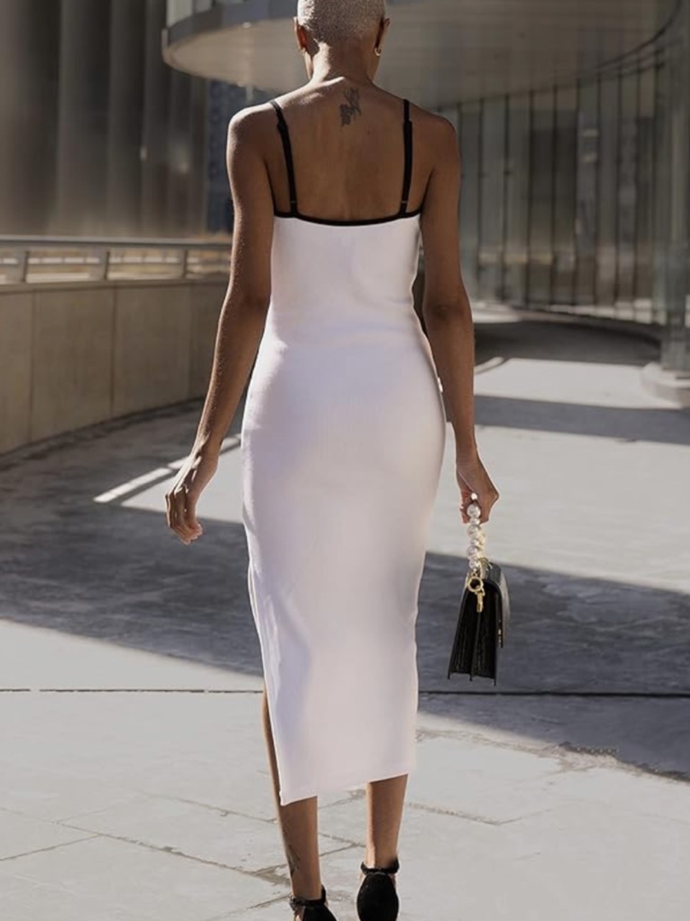 The Drop Women's White Bodycon Dress with Sweetheart Neckline - Picture 3 of 5
